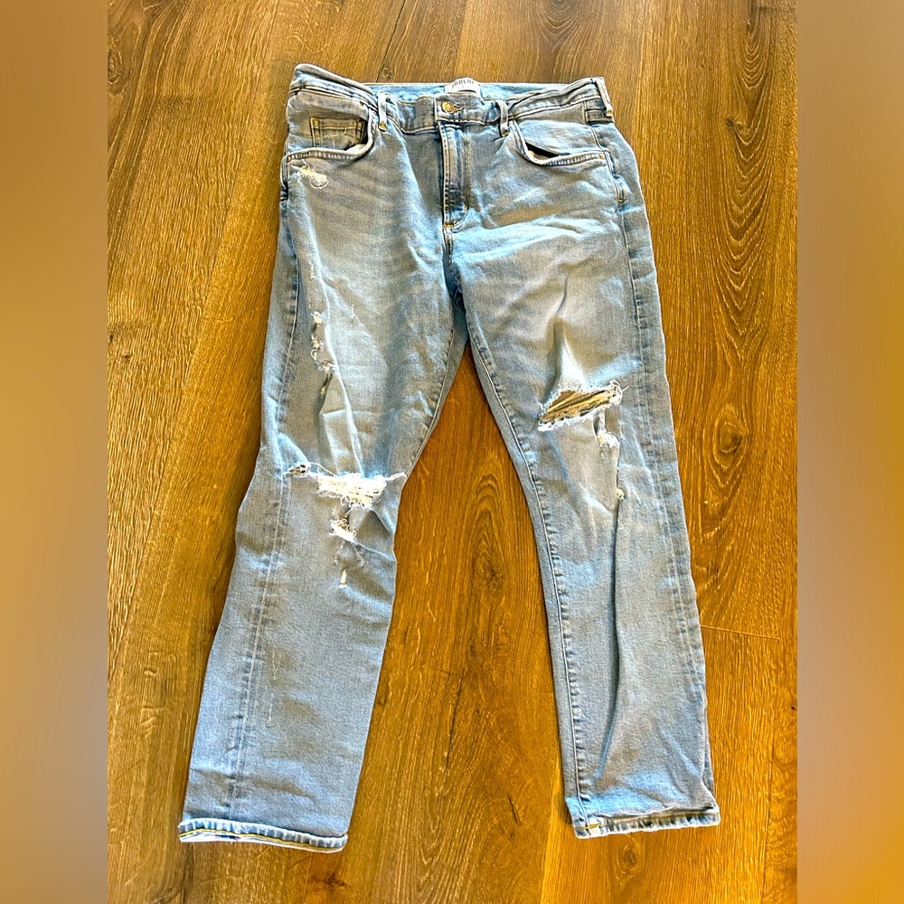 AGOLDE distressed stretch crop light denim size 30